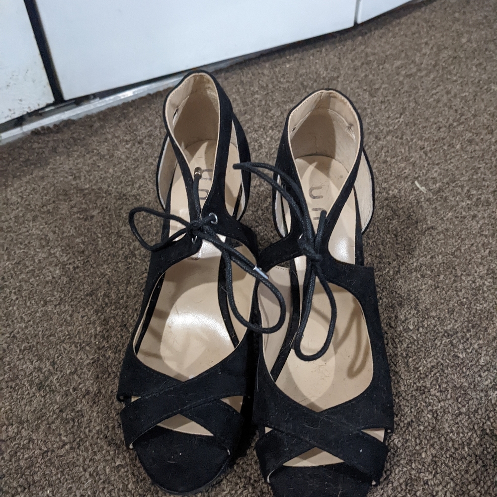 Cute black heels
